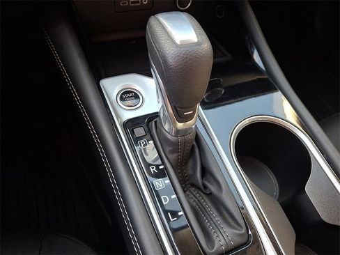 Used 2023 Nissan Altima 2.5 SV image 14