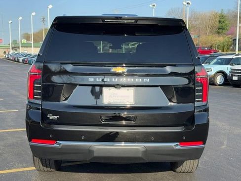 Used 2025 Chevrolet Suburban LS w/ Max Trailering Package image 4