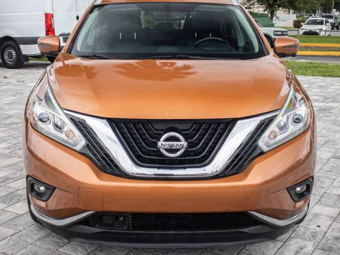 Used 2017 Nissan Murano Platinum w/ Platinum Technology Package FWD image 2