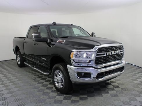 Used 2024 RAM 2500 Big Horn w/ Bed Utility Group image 24