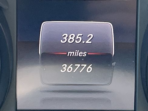 Used 2018 Mercedes-Benz GLC 300 image 22