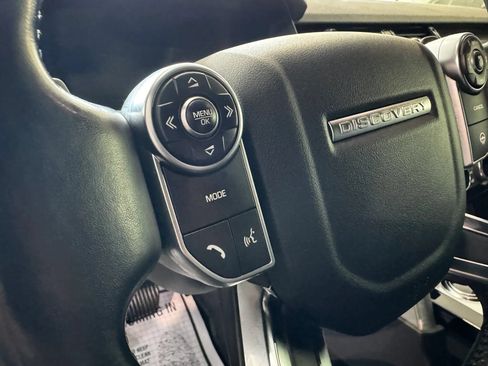 Used 2018 Land Rover Discovery HSE Luxury AWD/4WD image 35