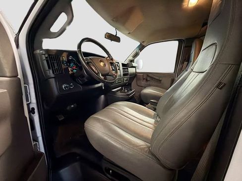 Used 2020 Chevrolet Express 2500 w/ Driver Convenience Package image 19