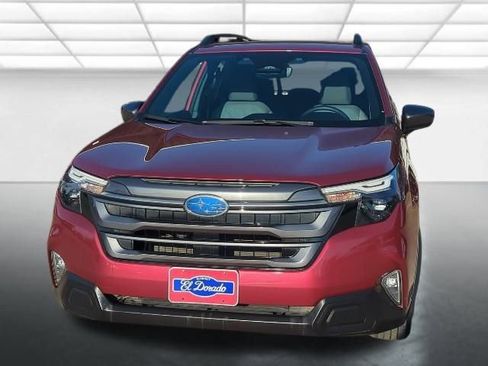 Used 2025 Subaru Forester Premium image 23