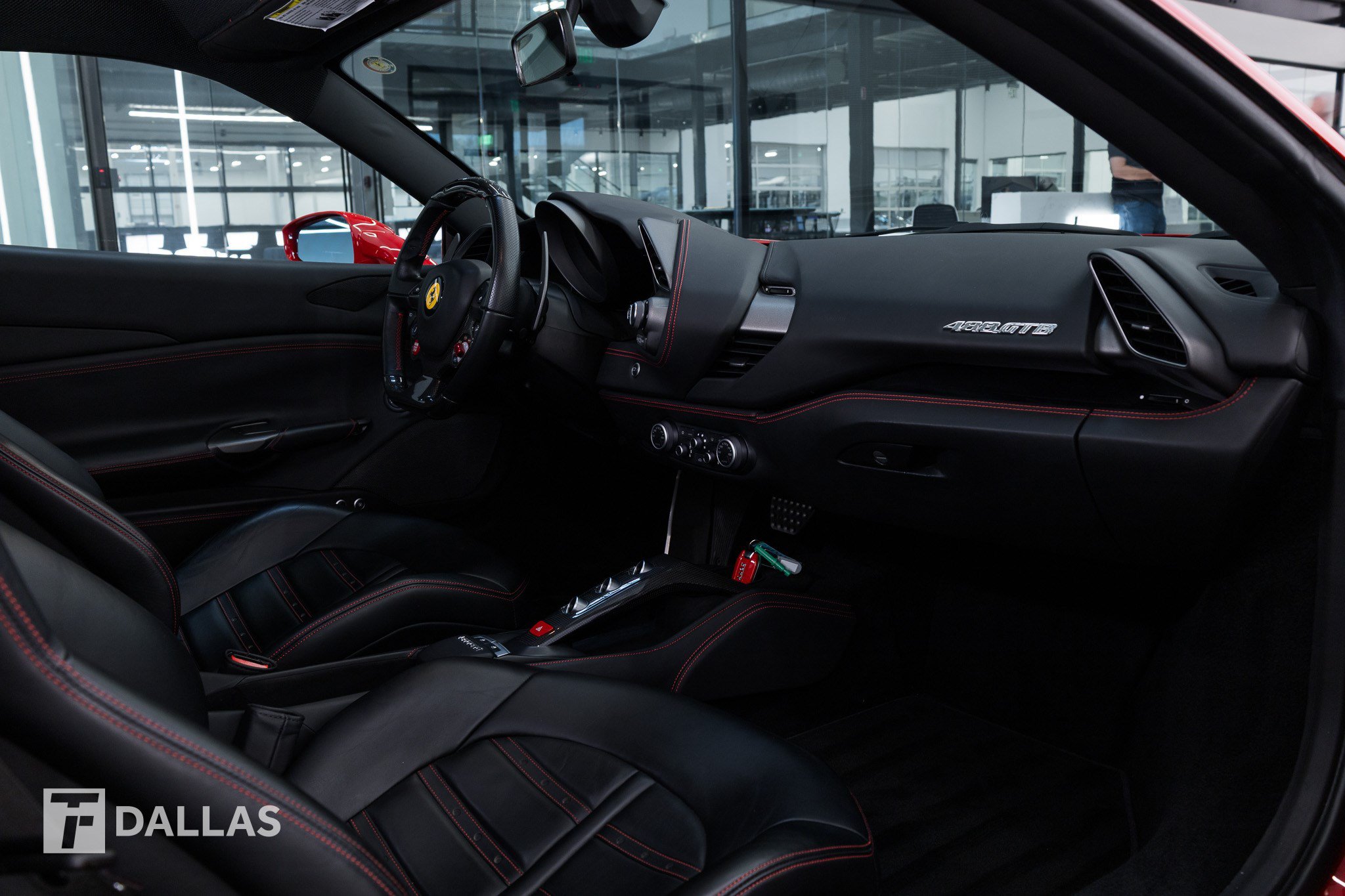 Used 2018 Ferrari 488 GTB RWD image 35