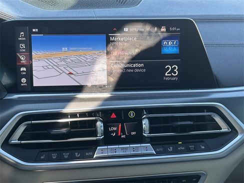 Used 2021 BMW X5 sDrive40i w/ M Sport Package image 20