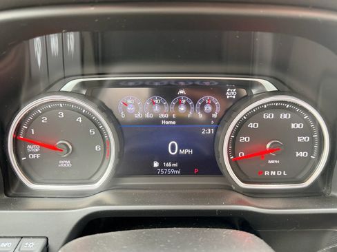 Used 2019 Chevrolet Silverado 1500 High Country w/ Technology Package AWD/4WD image 42