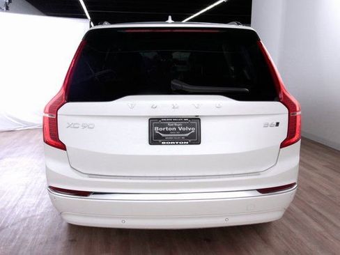 Certified 2025 Volvo XC90 B6 Plus w/ Protection Package Premier image 5