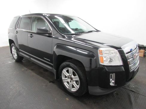 Used 2015 GMC Terrain SLE w/ LPO, Protection Package image 3
