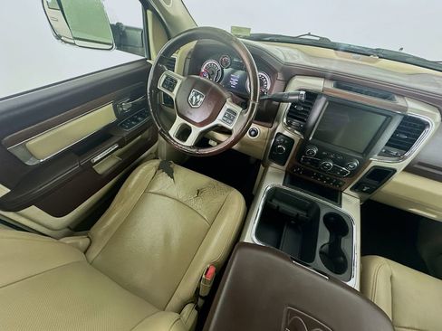 Used 2017 RAM 2500 Laramie image 9