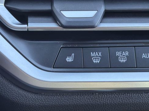 Used 2021 BMW M3 Competition w/ Executive Package image 22