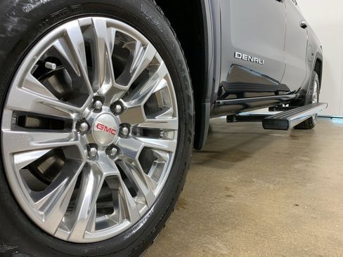 Used 2023 GMC Sierra 1500 Denali w/ Technology Package image 2