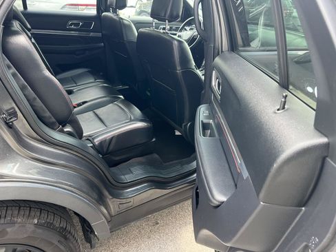 Used 2019 Ford Explorer Sport w/ Equipment Group 401A AWD/4WD image 20