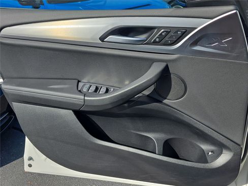 Used 2021 BMW X3 xDrive30e w/ Convenience Package image 17