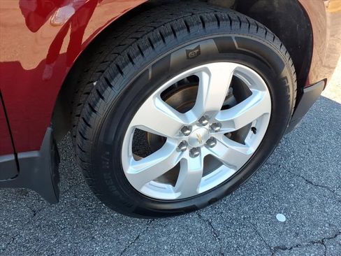 Used 2016 Chevrolet Traverse LT w/ Style and Technology Package image 9