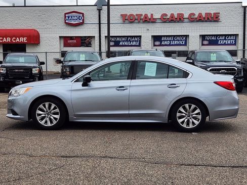 Used 2017 Subaru Legacy 2.5i w/ Alloy Wheel Package image 2