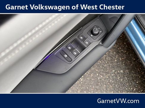 New 2026 Volkswagen Tiguan SE R-Line AWD/4WD image 11
