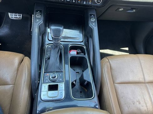 Used 2020 Kia Telluride SX w/ Towing Package AWD/4WD image 28