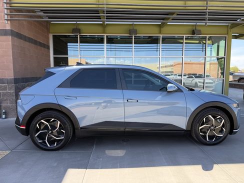 Used 2024 Hyundai Ioniq 5 SEL RWD image 9