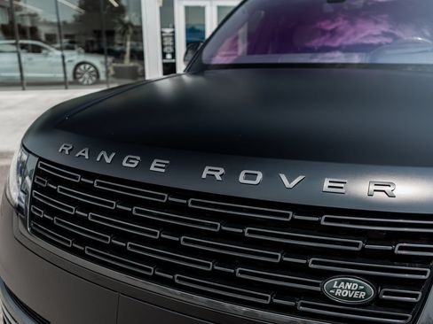Used 2023 Land Rover Range Rover Autobiography AWD/4WD image 22