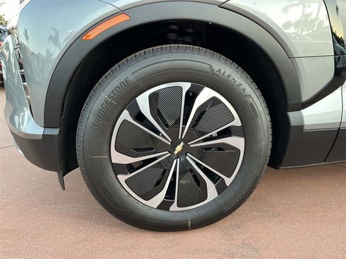 New 2026 Chevrolet Blazer EV LT image 31