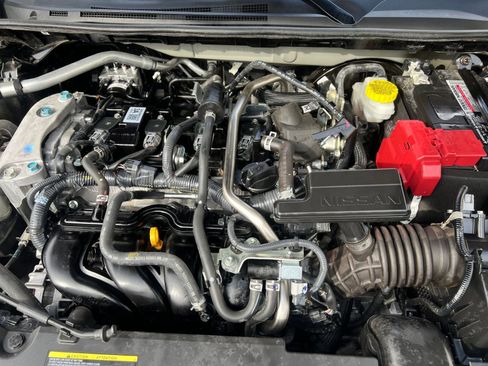 Used 2025 Nissan Sentra SV image 32