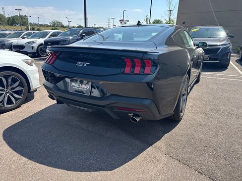 Used 2024 Ford Mustang GT Premium RWD image 5