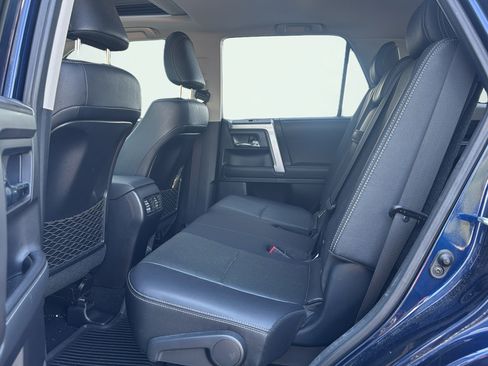 Used 2020 Toyota 4Runner Limited AWD/4WD image 12