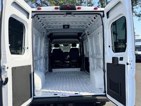 New 2026 RAM ProMaster 3500 w/ Convenience Group image 4