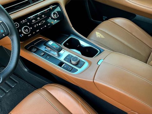 Used 2024 INFINITI QX60 Sensory w/ Vision Package image 15