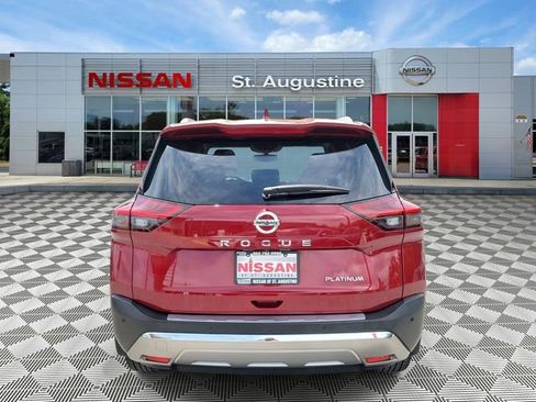 Certified 2021 Nissan Rogue Platinum FWD image 3