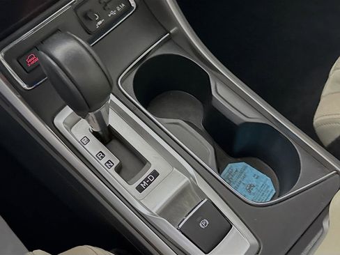 Used 2019 Subaru Ascent Premium image 20