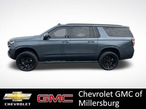 Used 2021 Chevrolet Suburban Z71 w/ Luxury Package image 5