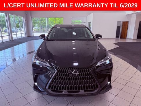 Used 2024 Lexus NX 250 FWD image 2