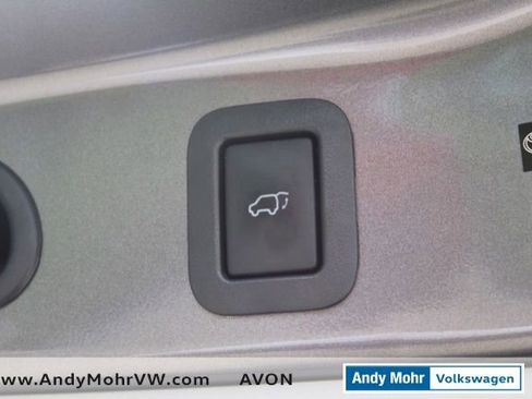 Used 2014 Toyota Highlander Limited Platinum FWD image 13