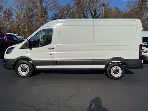 New 2026 Ford Transit 250 148 Medium Roof w/ Load Area Protection Package image 3
