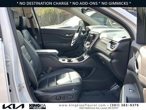 Used 2023 GMC Acadia Denali w/ Denali Technology Package AWD/4WD image 16