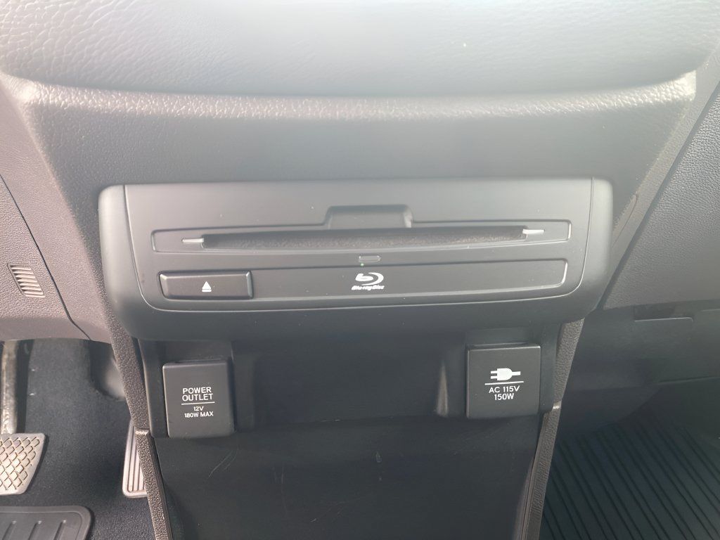Used 2019 Honda Odyssey Elite image 32
