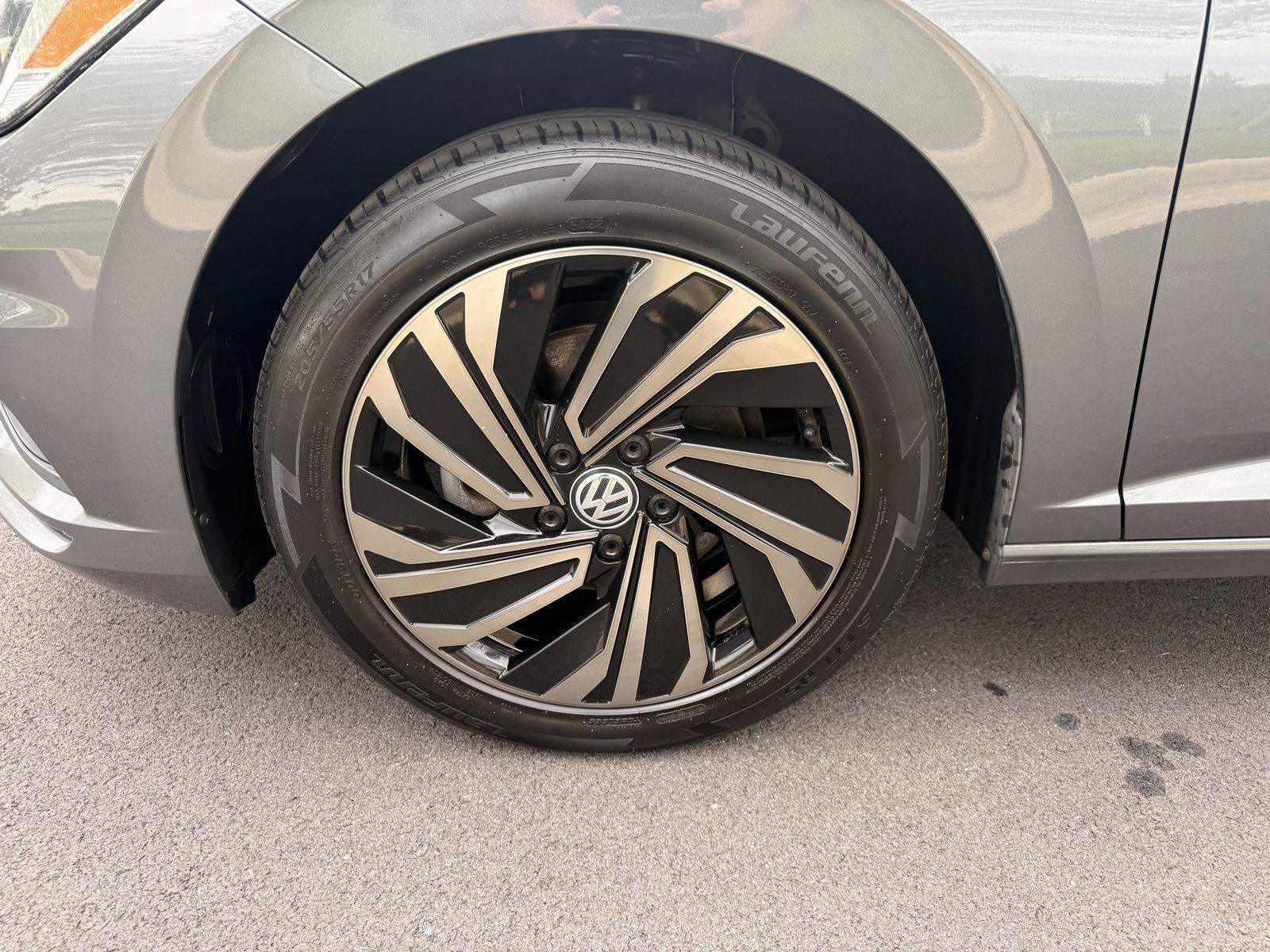 Used 2019 Volkswagen Jetta SEL Premium FWD image 10