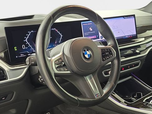 Used 2024 BMW X5 xDrive40i w/ M Sport Package AWD/4WD image 16