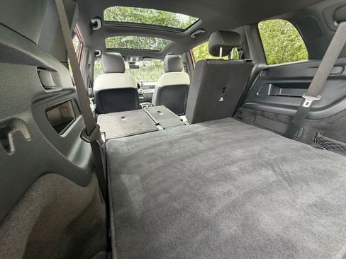 Used 2022 Mercedes-Benz GLB 250 4MATIC image 37