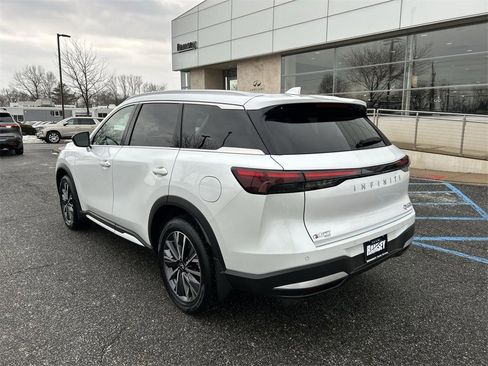 New 2026 INFINITI QX60 Luxe image 6