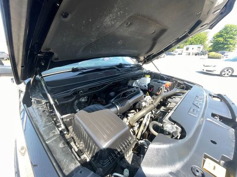 Used 2019 RAM 1500 Laramie RWD image 21