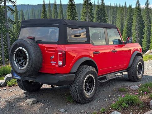 Certified 2023 Ford Bronco 4-Door AWD/4WD image 6