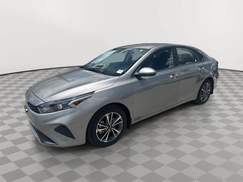 Certified 2024 Kia Forte LXS w/ LXS Technology Package FWD image 1