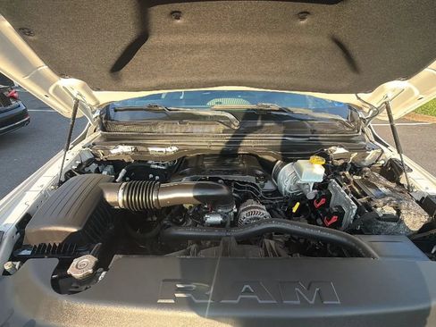 Used 2020 RAM 1500 Big Horn AWD/4WD image 57