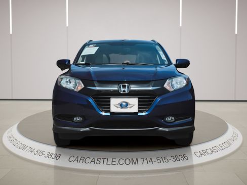 Used 2017 Honda HR-V EX-L image 3