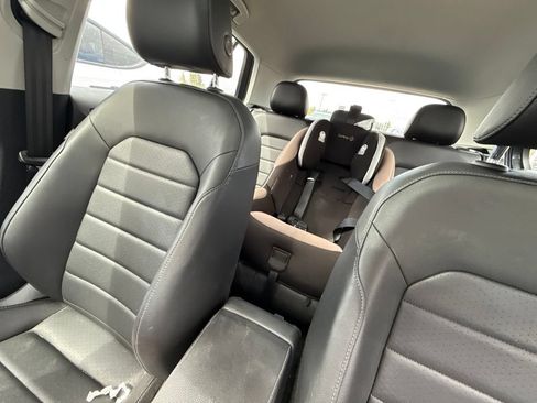 Used 2017 Volkswagen Golf SEL FWD image 10