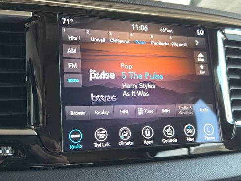 Certified 2018 Chrysler Pacifica Touring-L Plus FWD image 7