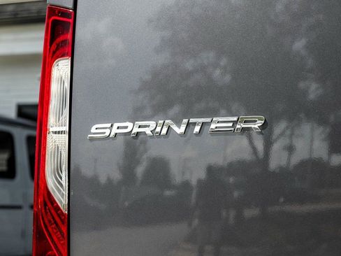 New 2025 Mercedes-Benz Sprinter 2500 image 8
